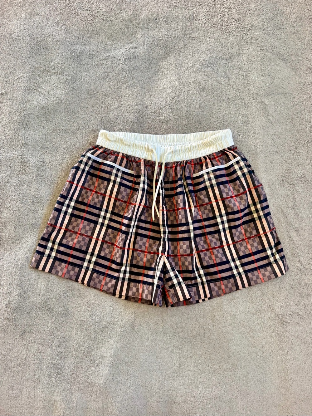 Burberry Plaid Drawstring Beige, Black, Red Shorts Size S